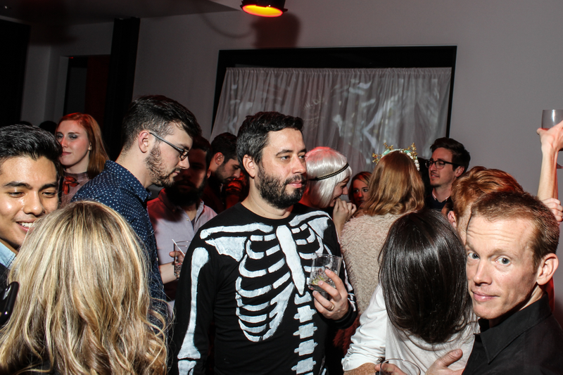 Illustration for article titled A BIZARRE HOLIDAY PARTY